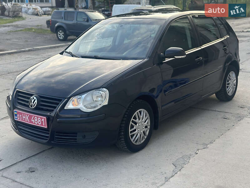 Хетчбек Volkswagen Polo 2009 в Дніпрі