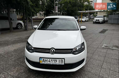 Седан Volkswagen Polo 2012 в Днепре
