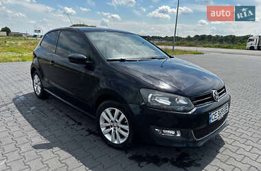 Хэтчбек Volkswagen Polo 2011 в Черновцах
