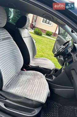 Хэтчбек Volkswagen Polo 2011 в Черновцах