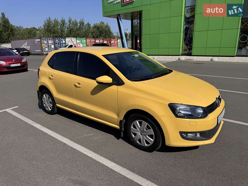 Хетчбек Volkswagen Polo 2010 в Києві
