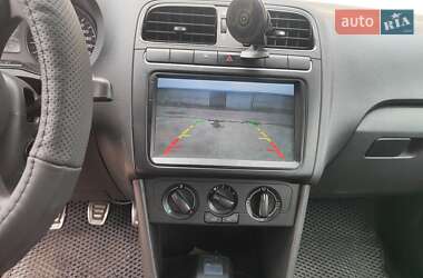 Хэтчбек Volkswagen Polo 2012 в 