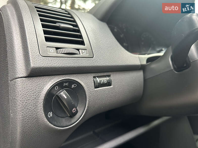 Хэтчбек Volkswagen Polo 2008 в Днепре