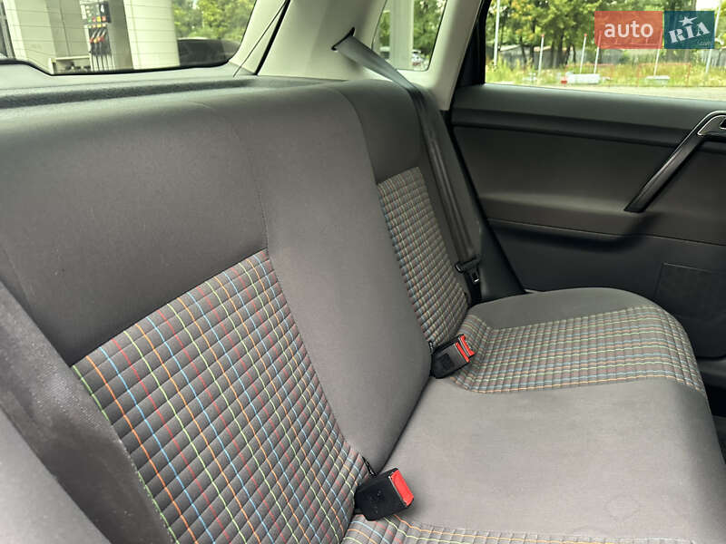 Хэтчбек Volkswagen Polo 2008 в Днепре