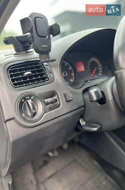 Седан Volkswagen Polo 2013 в 