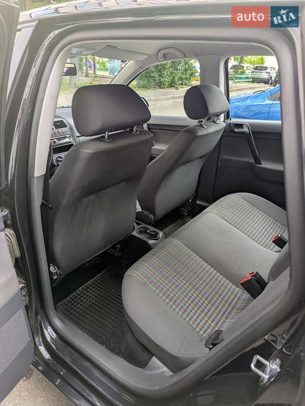 Хэтчбек Volkswagen Polo 2008 в Киеве