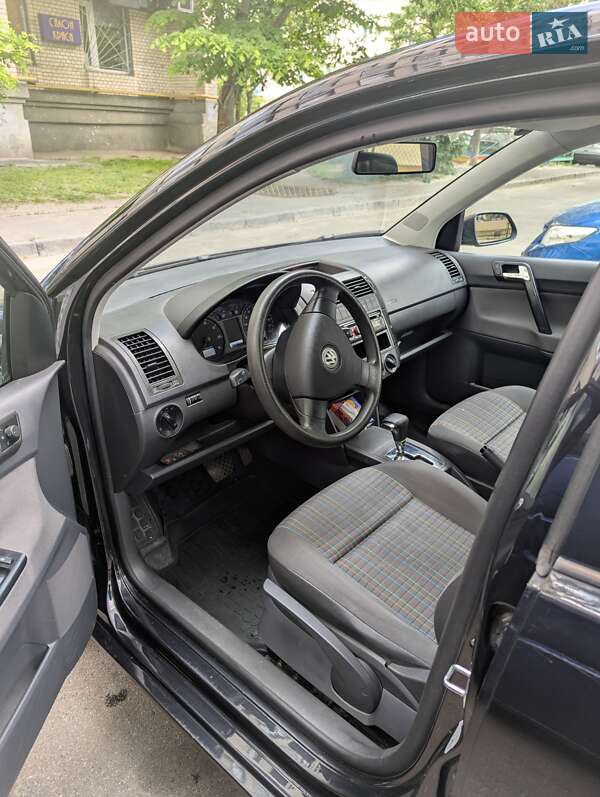 Хэтчбек Volkswagen Polo 2008 в Киеве