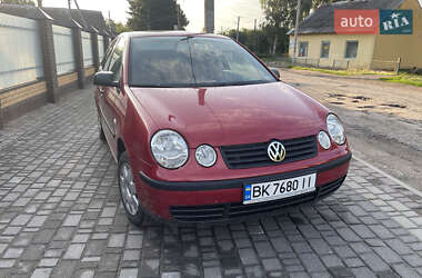 Хэтчбек Volkswagen Polo 2003 в Дубно