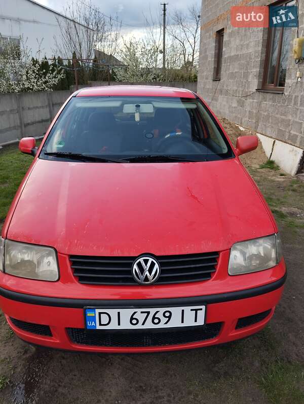 Volkswagen Polo 2000