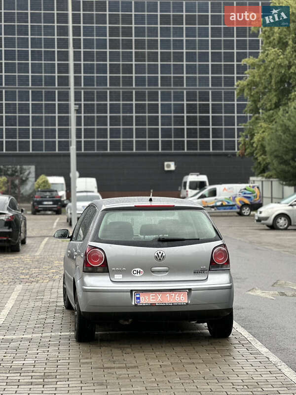 Хэтчбек Volkswagen Polo 2007 в Киверцах
