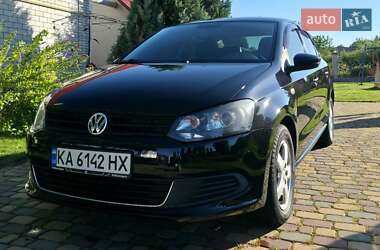 Седан Volkswagen Polo 2013 в Киеве