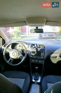 Седан Volkswagen Polo 2013 в Киеве