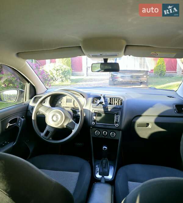 Седан Volkswagen Polo 2013 в Киеве фото 19 Седан Volkswagen Polo 2013 в Киеве