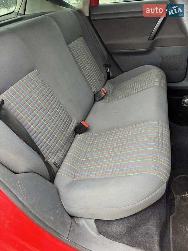 Хэтчбек Volkswagen Polo 2007 в Киеве