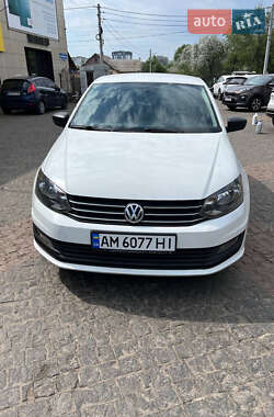 Седан Volkswagen Polo 2016 в Житомире