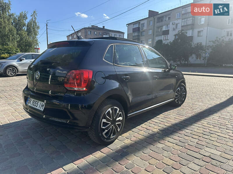 Хэтчбек Volkswagen Polo 2013 в Сарнах