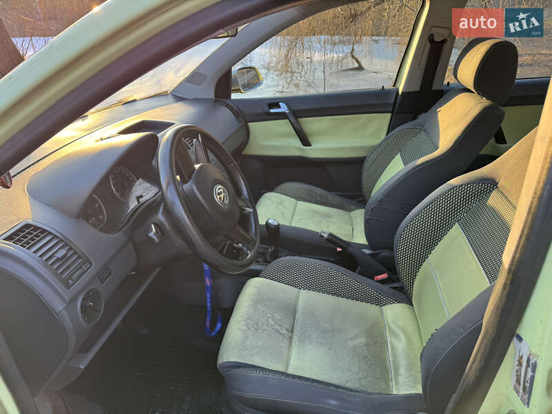 Хэтчбек Volkswagen Polo 2007 в Львове