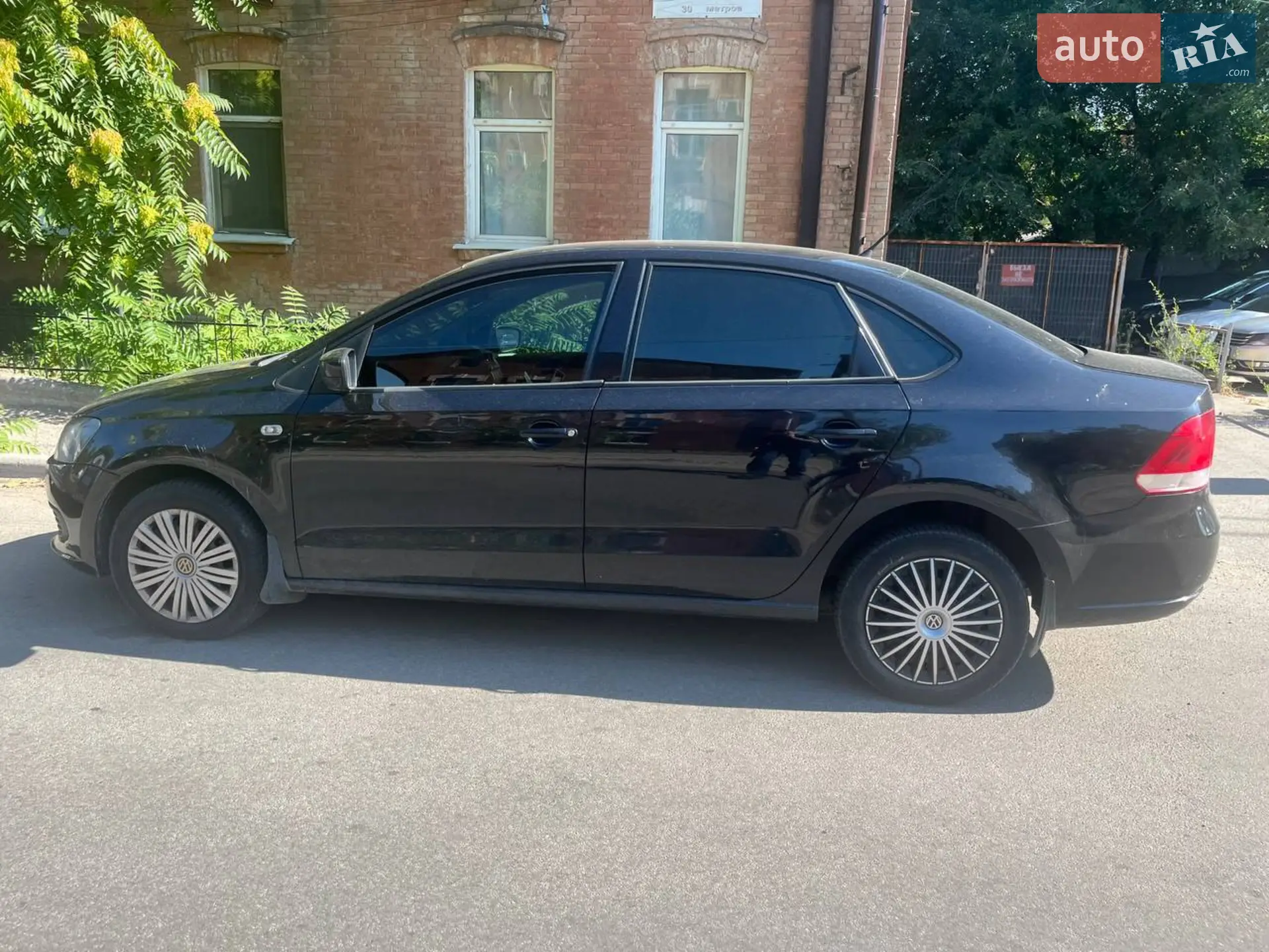 Volkswagen Polo 2012 VIN XW8ZZZ61ZDG005735 фото оголошення 2 з 5