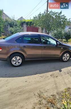 Седан Volkswagen Polo 2014 в Миколаєві