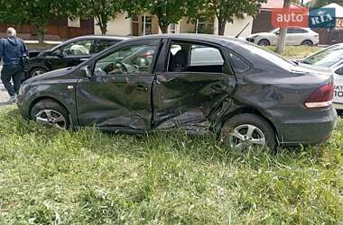Седан Volkswagen Polo 2018 в Днепре