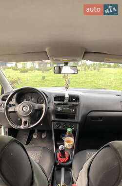 Седан Volkswagen Polo 2012 в Коростене