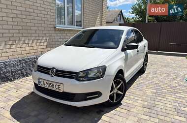Седан Volkswagen Polo 2011 в Олександрії