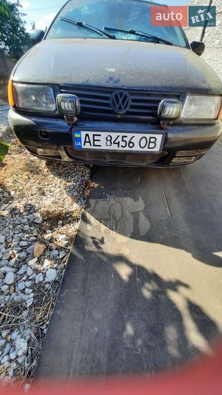 Хэтчбек Volkswagen Polo 1999 в Кривом Роге