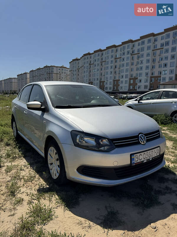 Volkswagen Polo 2013