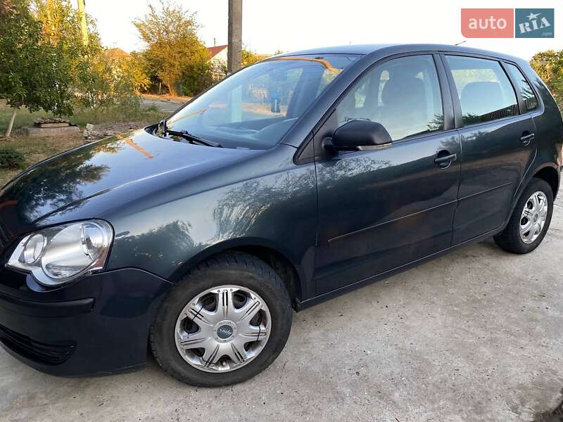 Хэтчбек Volkswagen Polo 2008 в Сарате