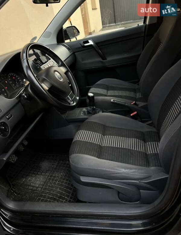 Хетчбек Volkswagen Polo 2008 в Львові