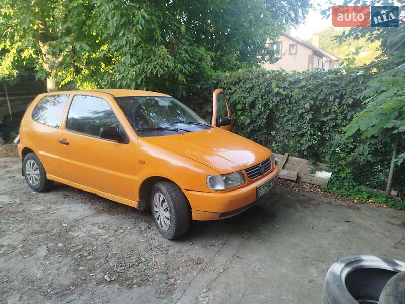 Хэтчбек Volkswagen Polo 1995 в Черновцах