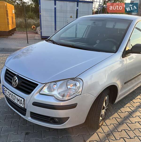 Хэтчбек Volkswagen Polo 2008 в Стрые