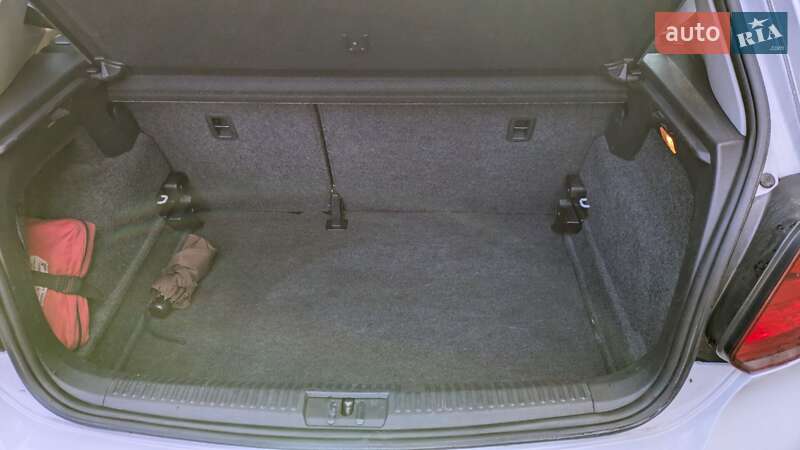 Хетчбек Volkswagen Polo 2011 в Львові фото 26 Хетчбек Volkswagen Polo 2011 в Львові