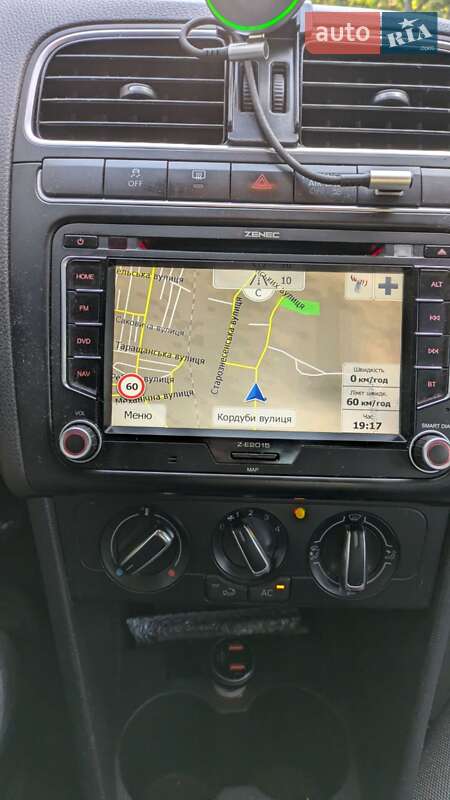 Хетчбек Volkswagen Polo 2011 в Львові фото 38 Хетчбек Volkswagen Polo 2011 в Львові