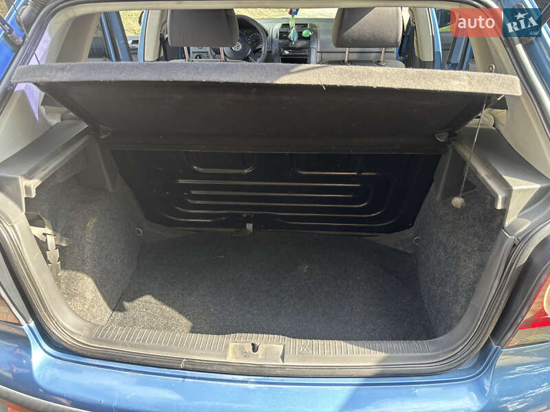 Хетчбек Volkswagen Polo 2006 в Тернівці