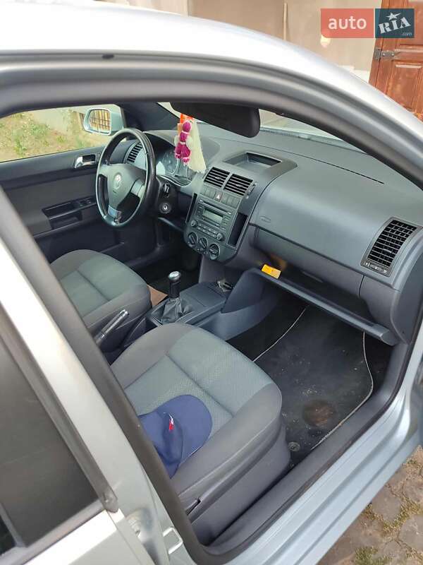 Хэтчбек Volkswagen Polo 2008 в Берегово
