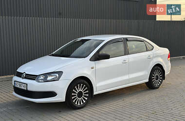 Седан Volkswagen Polo 2012 в Ужгороде