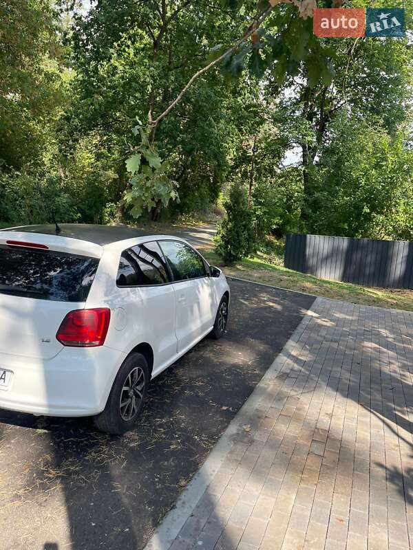 Хэтчбек Volkswagen Polo 2014 в Киеве фото 10 Хэтчбек Volkswagen Polo 2014 в Киеве