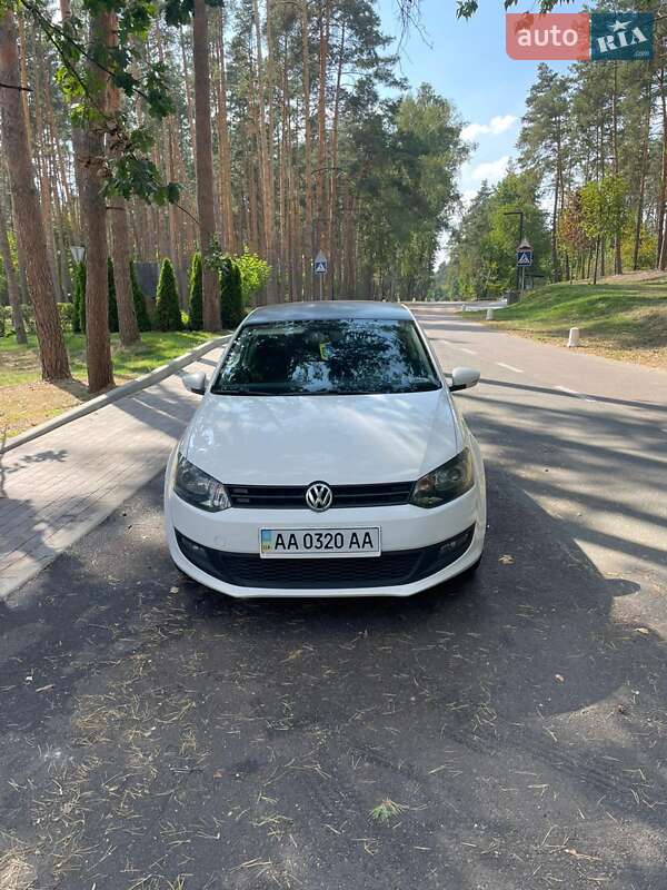 Хэтчбек Volkswagen Polo 2014 в Киеве фото 12 Хэтчбек Volkswagen Polo 2014 в Киеве