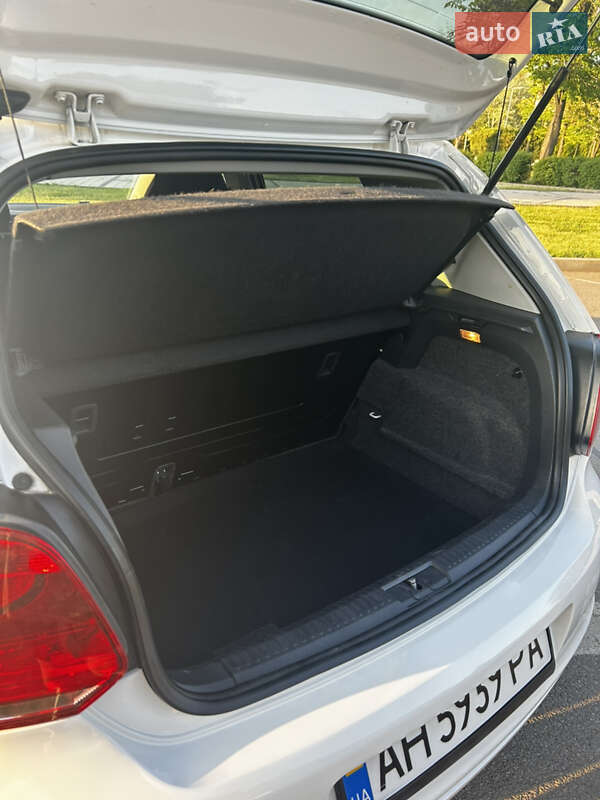 Хэтчбек Volkswagen Polo 2013 в Харькове