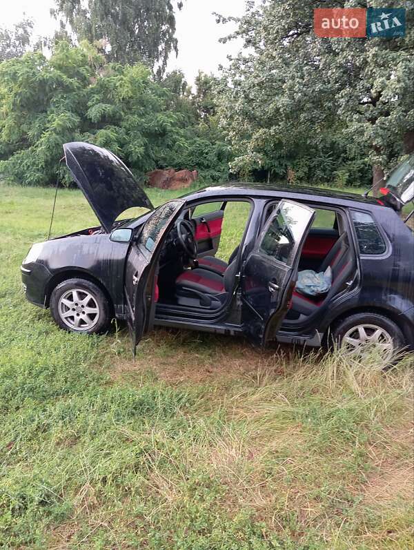 Хетчбек Volkswagen Polo 2006 в Чернігові