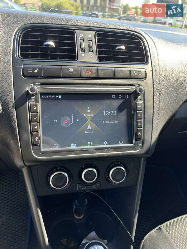 Седан Volkswagen Polo 2013 в Кременчуге