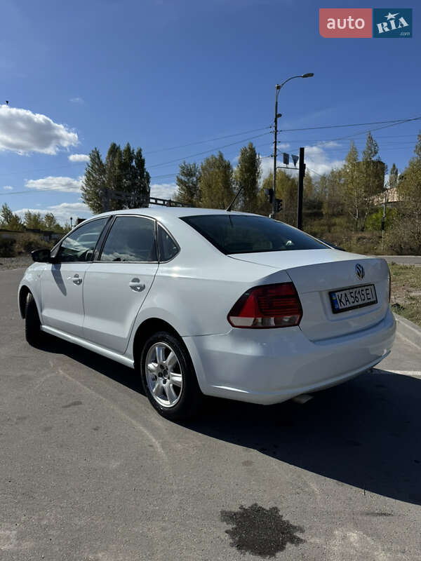 Седан Volkswagen Polo 2015 в Києві фото 6 Седан Volkswagen Polo 2015 в Києві
