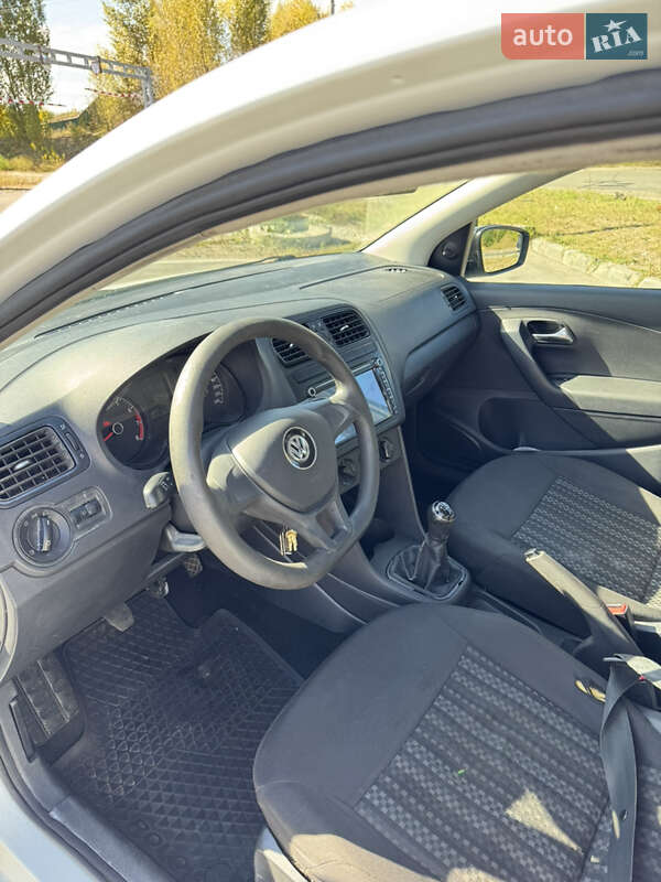 Седан Volkswagen Polo 2015 в Києві фото 9 Седан Volkswagen Polo 2015 в Києві