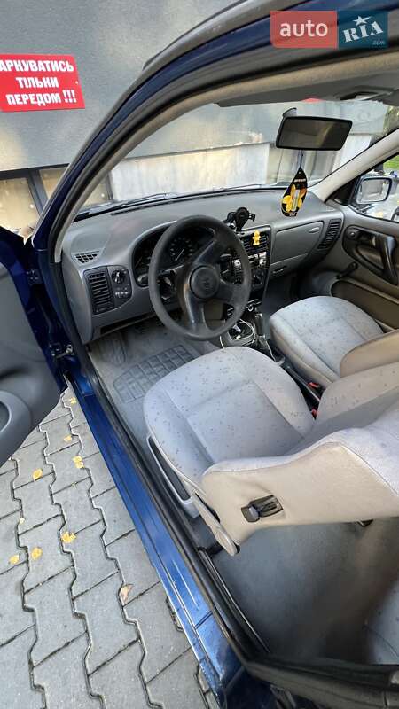 Хэтчбек Volkswagen Polo 1998 в Черновцах