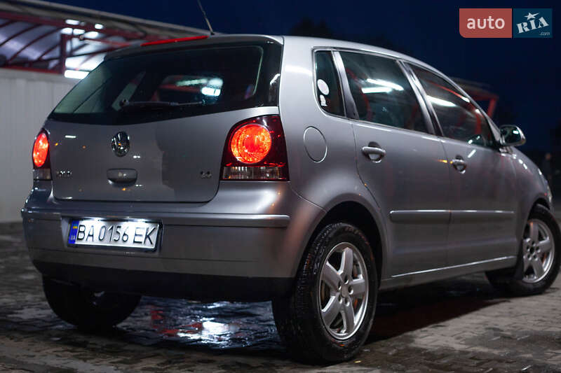 Хэтчбек Volkswagen Polo 2007 в Луцке