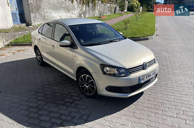 Седан Volkswagen Polo 2012 в Львове