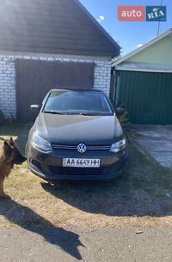 Седан Volkswagen Polo 2013 в Києві