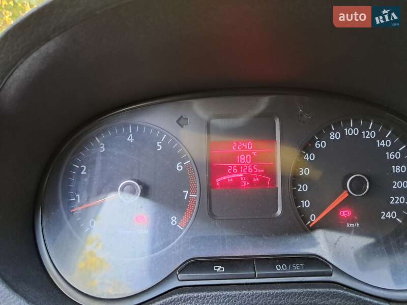 Седан Volkswagen Polo 2013 в Івано-Франківську