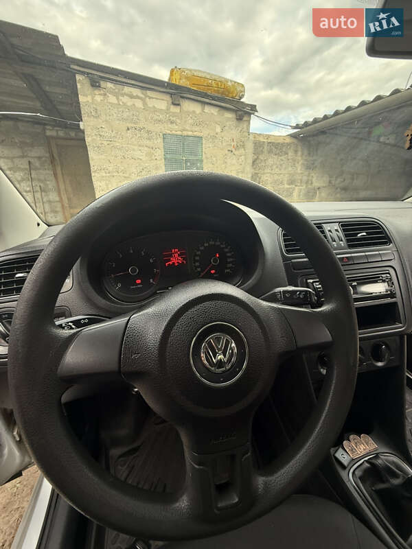 Седан Volkswagen Polo 2011 в Харькове